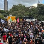 Em ato na capital paulista, estudantes criticam políticas educacionais