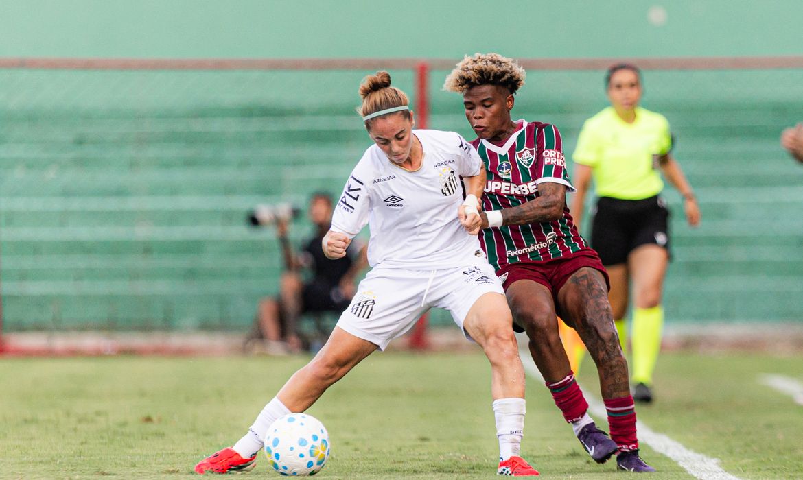 Santos faz 2 a 0 no Fluminense fora de casa pelo Brasileiro Feminino