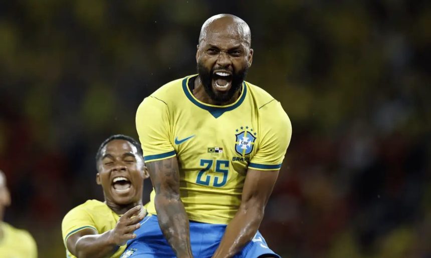 Ancelotti escala 2 times e seleção se despede com goleada sobre Panamá