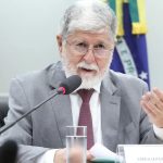 Celso Amorim: IA sob controle de poucas empresas piora desigualdades