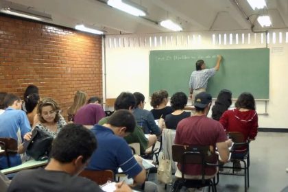 Fies do 2º semestre: prazo de adesão de instituições termina hoje