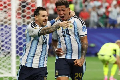 Messi se isola na artilharia das Copas e Argentina vai ao mata-mata