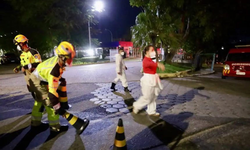 Bombeiros controlam vazamento de gás tóxico em fábrica de Manaus