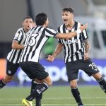 Com gol no último lance, Botafogo bate Santos na volta do Brasileirão