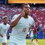 França é a primeira semifinalista da Copa após 2 a 0 sobre Marrocos
