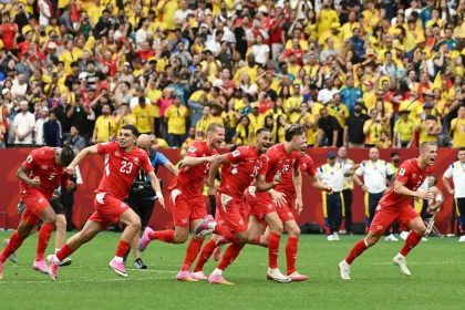 Suíça bate Colômbia nos pênaltis e avança às quartas após 72 anos