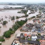 Tempestades colocam RS em alerta vermelho para inundações