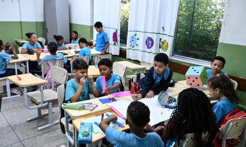 Ensino integral acelera aprendizado de vulneráveis
