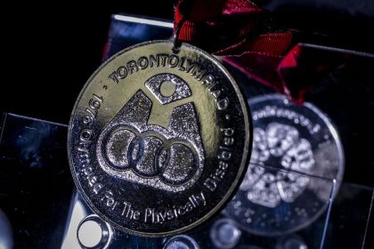 Familiares celebram legado de primeira medalha paralímpica do Brasil