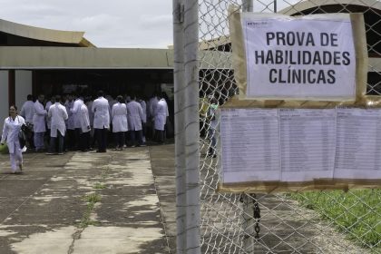 Revalida 2026/2: prazo de envio de diploma médico termina dia 19