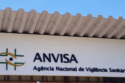 Anvisa proíbe suplementos alimentares de origem desconhecida