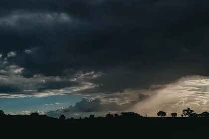 Chuvas e tempestades avançam pelo Brasil a partir de quarta