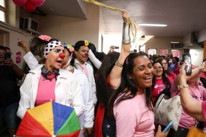 Outubro Rosa: tratamento termina, mas medo do câncer pode permanecer